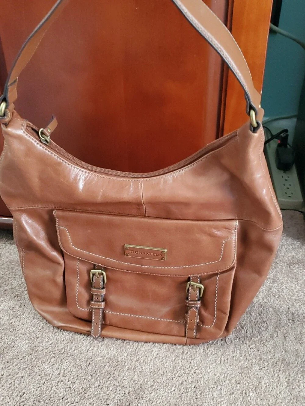 LIKE NEW!! Tignanello Cognac Brown Leather Messenger Bag with Tassel